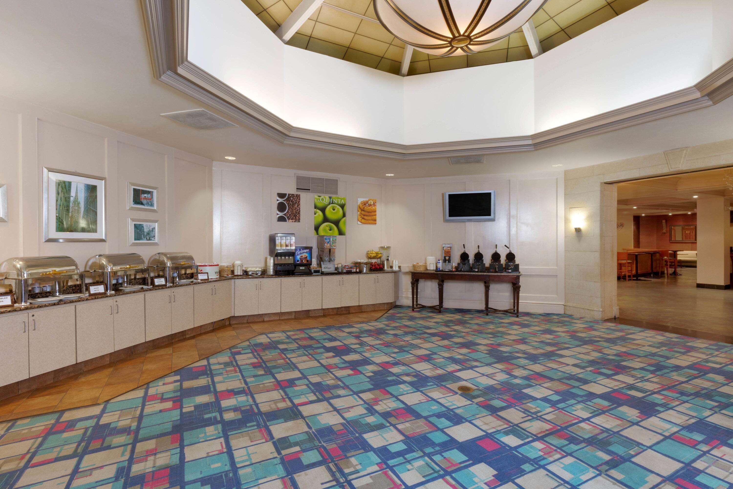 La Quinta By Wyndham Secaucus Meadowlands Ξενοδοχείο Εξωτερικό φωτογραφία