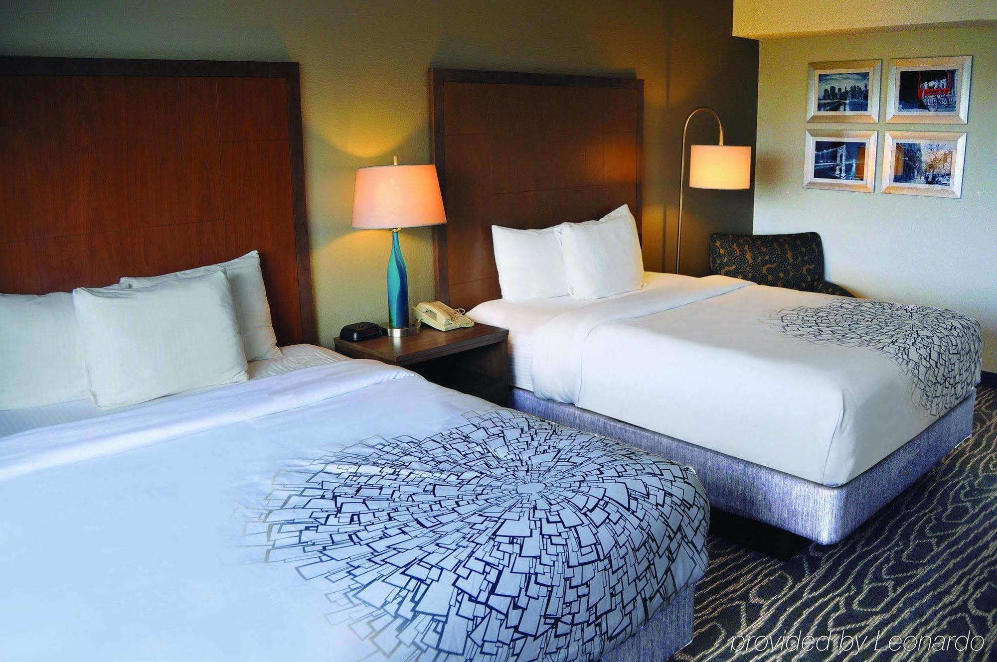 La Quinta By Wyndham Secaucus Meadowlands Ξενοδοχείο Εξωτερικό φωτογραφία
